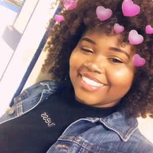 Meet your Posher, Kaleia